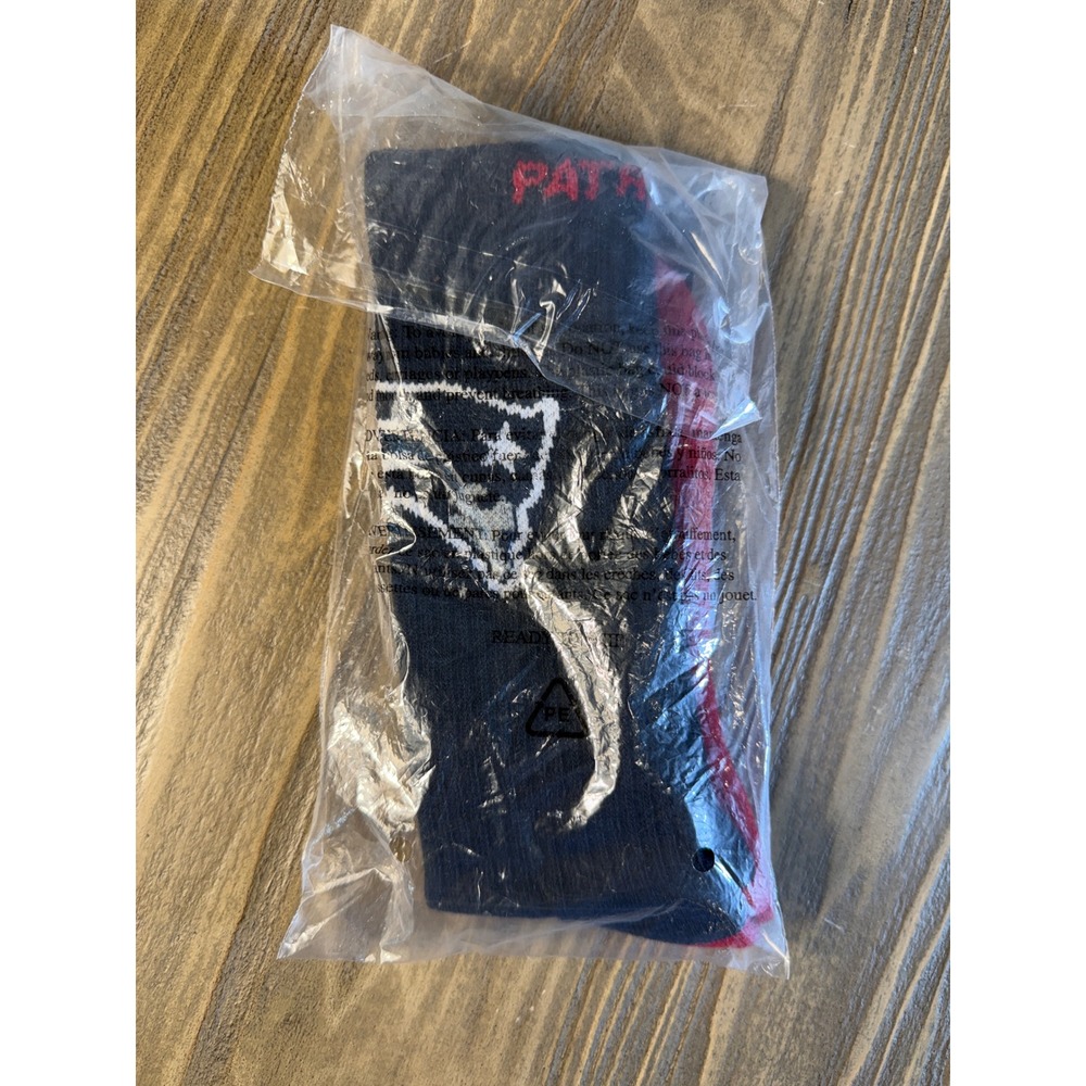 New England Patriots OTS NFL Sport Socks Men's 9-13 Navy Red NEW Anthem Sock